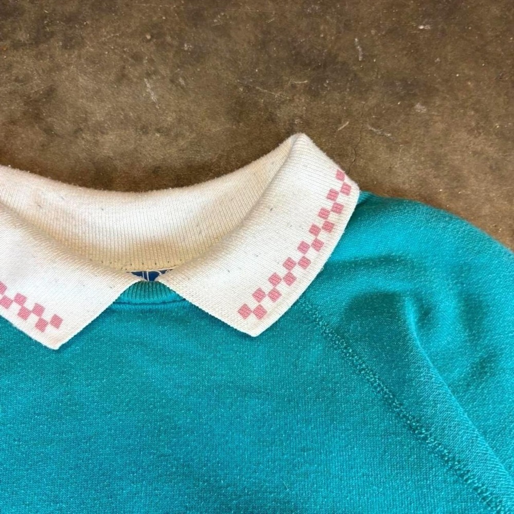 Vintage 90s pig farm blue sweatshirt Men's Size Medium - Picture 3 of 7